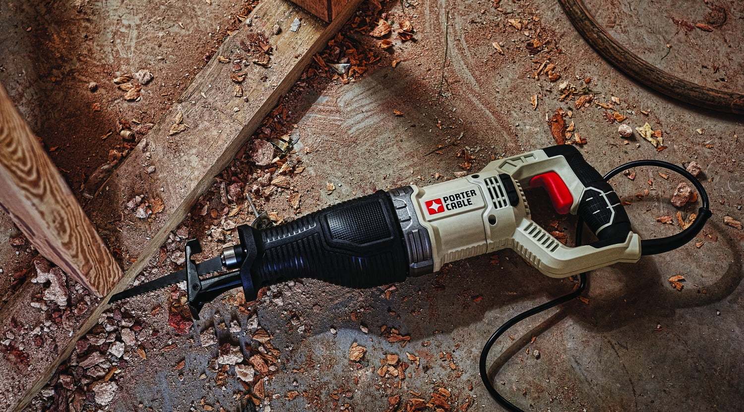 PORTER CABLE PCE360 - 7.5-Amp Variable Speed Reciprocating Saw - Image 5