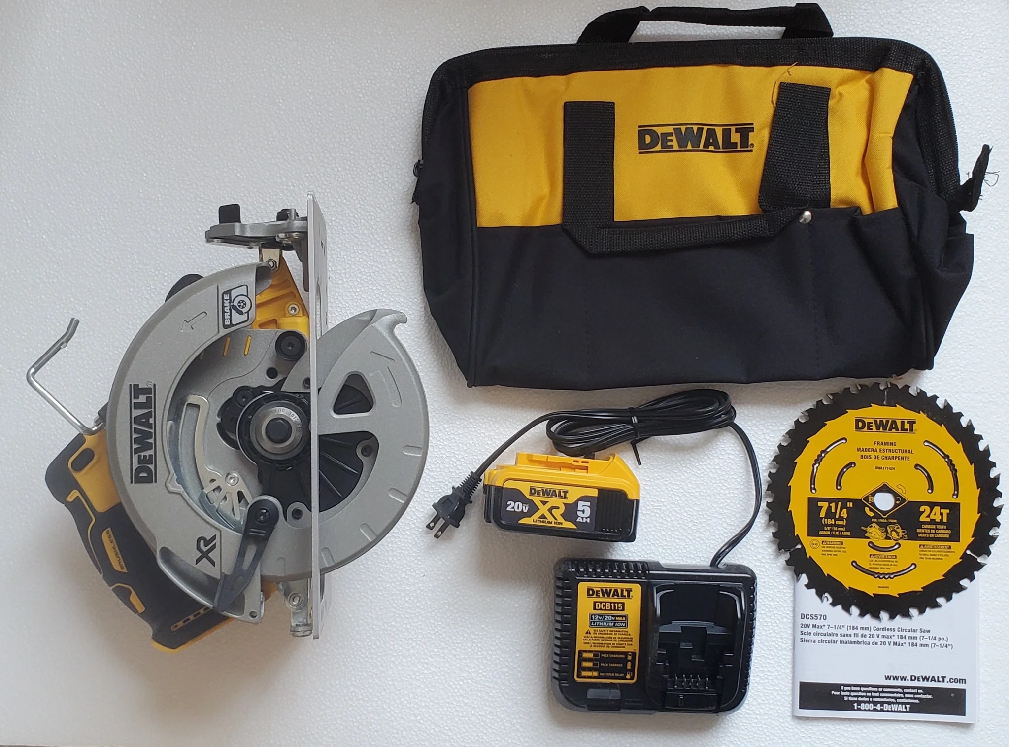 DeWalt 20V Max Brushless 7-1/4 Circ Saw Kit - Image 4