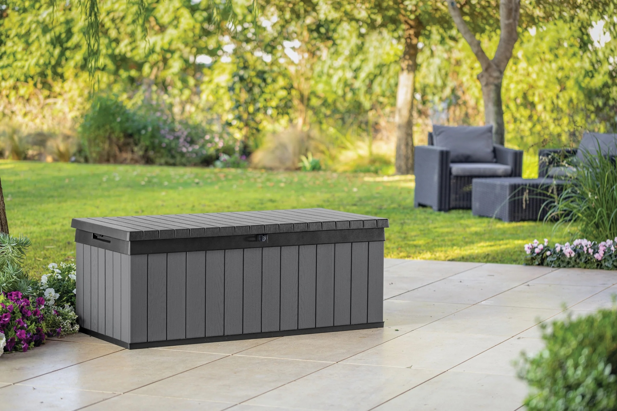 Keter Darwin 100 Gallon Large Resin Deck Box for Patio Outdoor Storage, Grey - Image 2