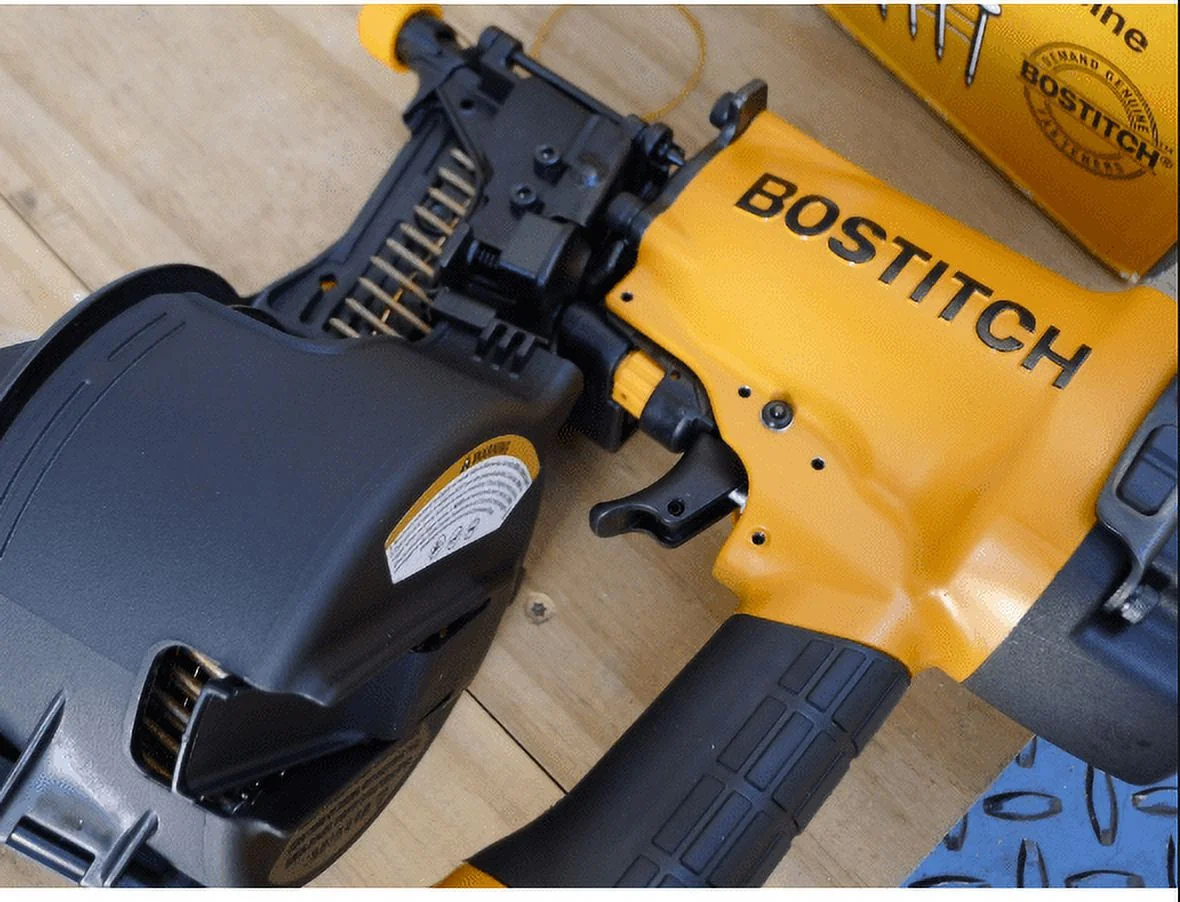 Bostitch N66C-1, Pneumatic Nail Gun, 15 deg. Siding Nailer - Image 2