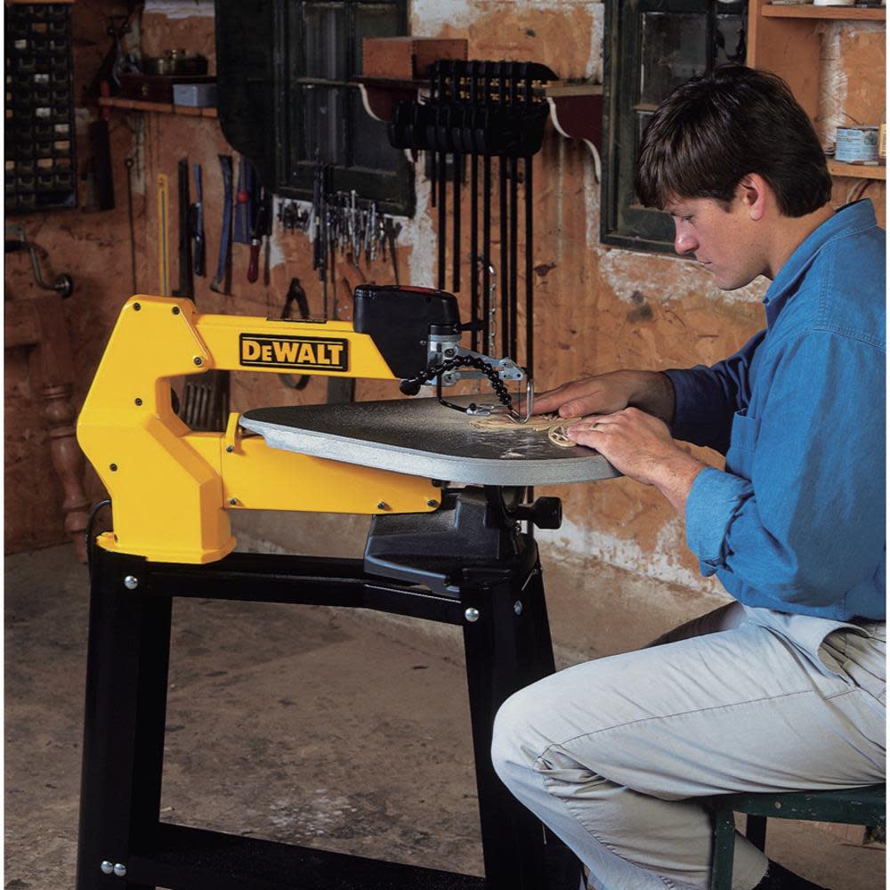 HEAVY-DUTY 20 VARIABLE-SPEED SCROLL SAW (DW788) - Image 5