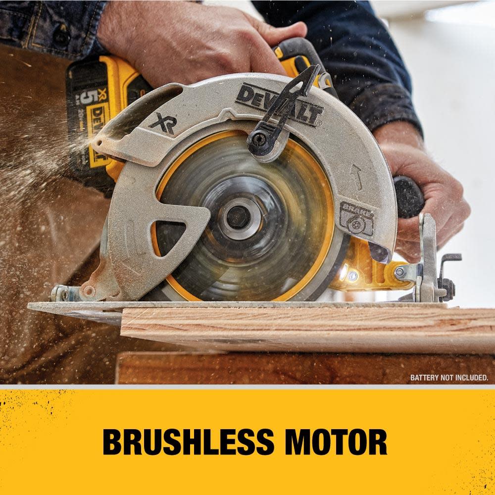 7-1/4-Inch Cordless Circular Saw and Lithium-Ion Battery Starter Kit - Image 4