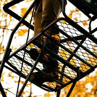 Jumbo Jack Ladder Stand – Adjustable Shooting Rail, Large Platform, Mesh Seat - Image 3