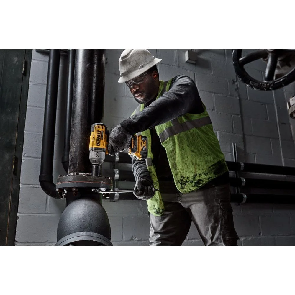 Open Box Dewalt DCF900P1 20V MAX Cordless Impact Wrench Kit - Image 6