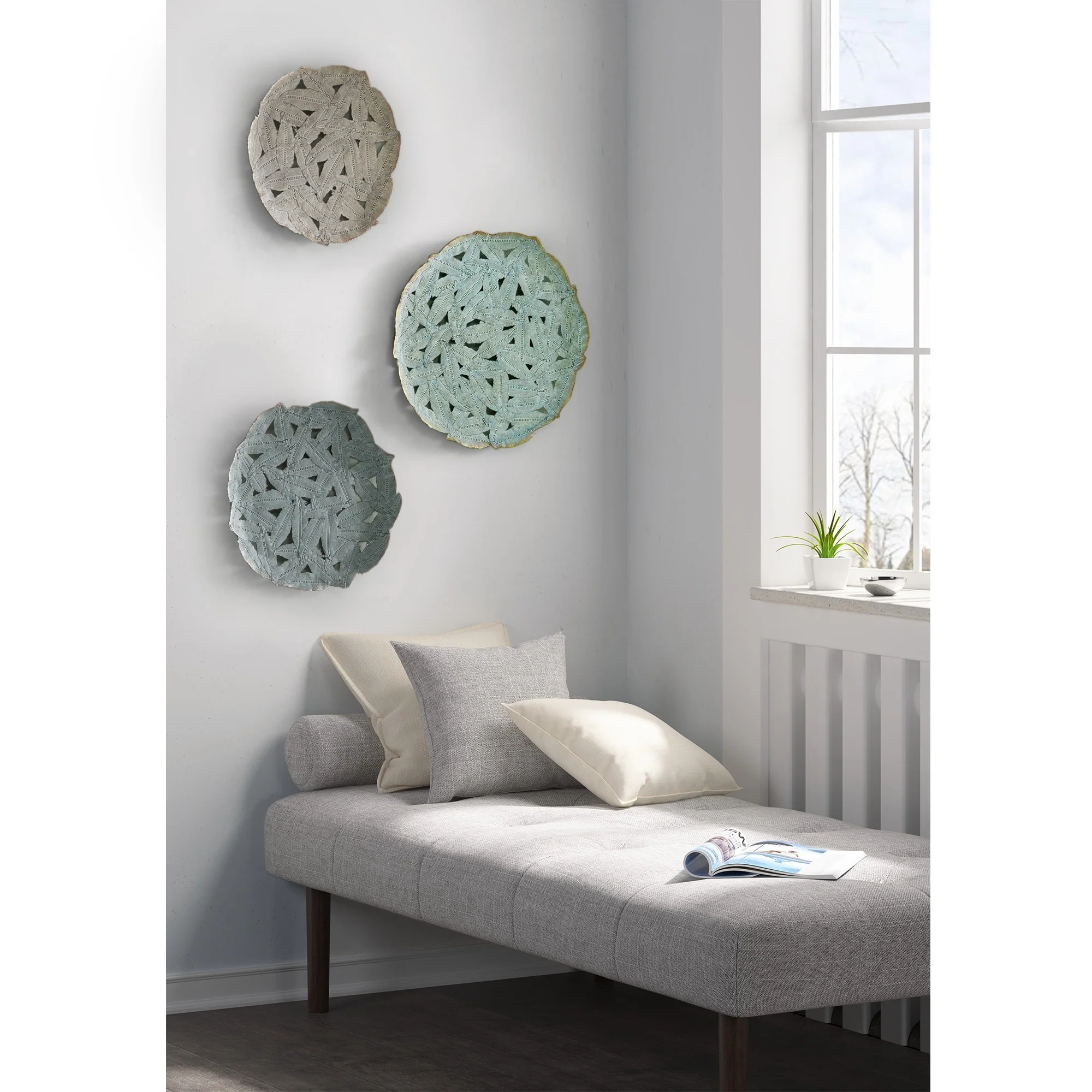 Textured Feather 3-Piece Metal Disc Wall Decor Set, Decorative Wall Art for Home - Image 18