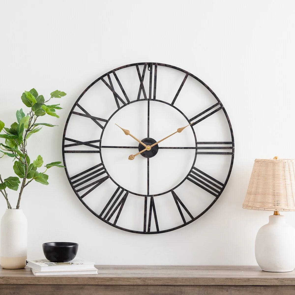 Modern Round Metal Wall Clock, Decorative Circular Hanging Clock for Living Room, Bedroom and Office - Image 58